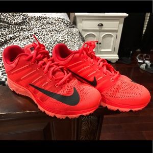 Women’s Nike Airmax Excellerate 4. Size 9.